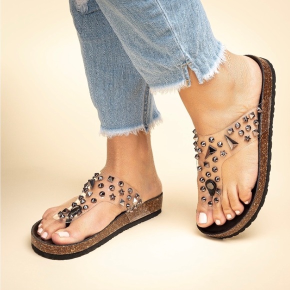 Outwoods Shoes - CLEAR/BLACK Footbed Thong Sandals🤎🍍🍍🍍